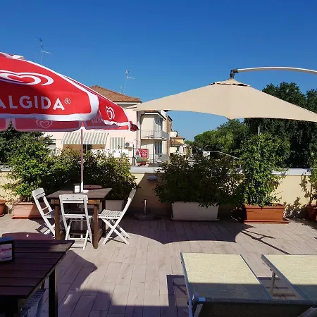 Luna Bed & Breakfast 3*