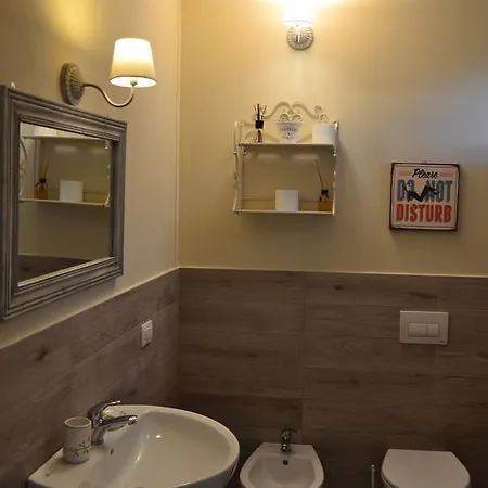 Oda ve Kahvaltı Luna