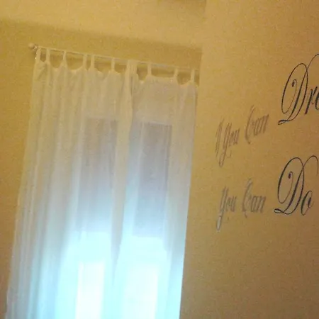 Bed and breakfast Luna 3*