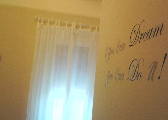 Bed and breakfast Luna 3*